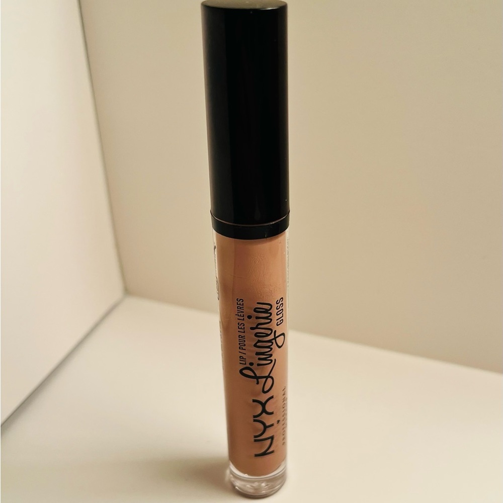 NYX Lingerie Gloss in Butter shade
